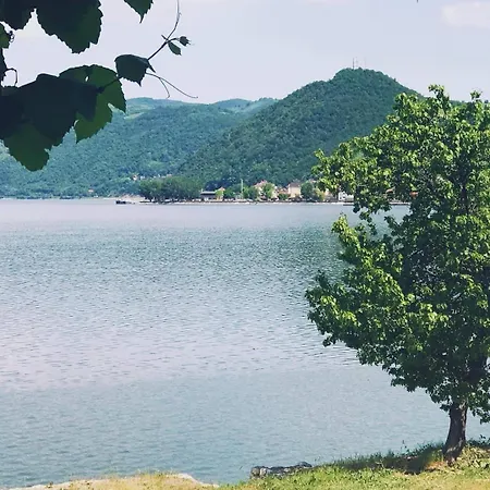 Lepenac Na Vodi Bed & Breakfast