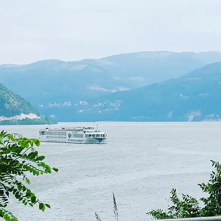 Lepenac Na Vodi Bed & Breakfast Donji Milanovac